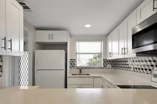 9010 Sunrise Lakes Blvd, Sunrise, FL 33322 - Photo 9