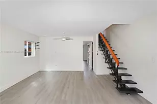 5530 W 26th Ct, Hialeah, FL 33016 - Photo 5