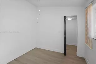 5530 W 26th Ct, Hialeah, FL 33016 - Photo 25