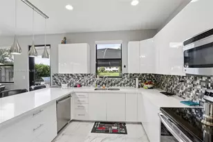 16525 SW 42nd Way, Miami, FL 33185 - Photo 21