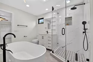 1027 S Palmway, Lake Worth, FL 33460 - Photo 33