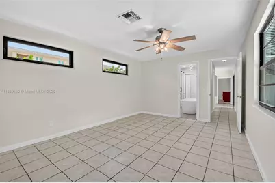 1027 S Palmway, Lake Worth, FL 33460 - Photo 31