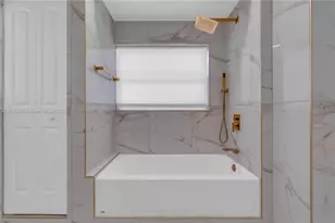 6320 Harding St, Hollywood, FL 33024 - Photo 13