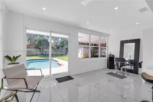 6320 Harding St, Hollywood, FL 33024 - Photo 21