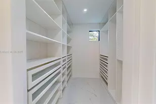 641 Nightingale Ave, Miami Springs, FL 33166 - Photo 17