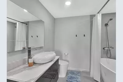 20191 E Country Club Dr #511, Aventura, FL 33180 - Photo 43