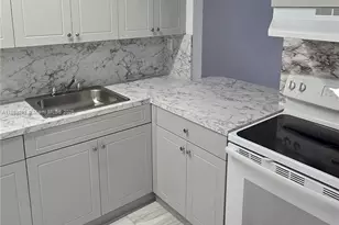 11140 SW 196th St, Cutler Bay, FL 33157 - Photo 1