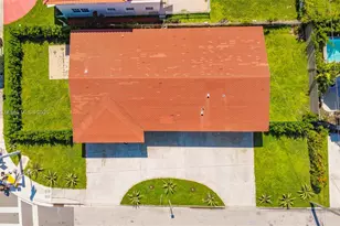 300 N 93rd St, Surfside, FL 33154 - Photo 35