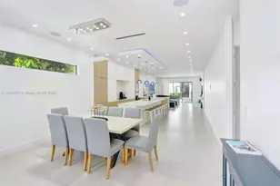 121 NW 41st St, Miami, FL 33127 - Photo 7