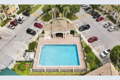 3036 SE 15th Ave, Homestead, FL 33035 - Photo 5