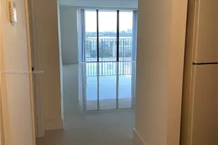 18151 NE 31st Ct, Aventura, FL 33160 - Photo 3