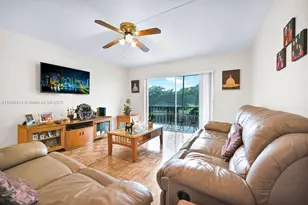 4800 Hillcrest Ln, Hollywood, FL 33021 - Photo 7