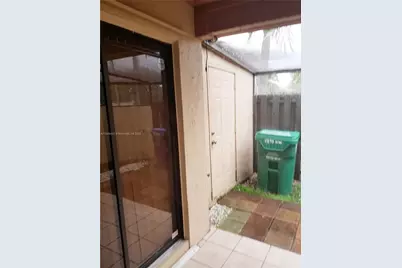17298 NW 60th Ct, Hialeah, FL 33015 - Photo 17