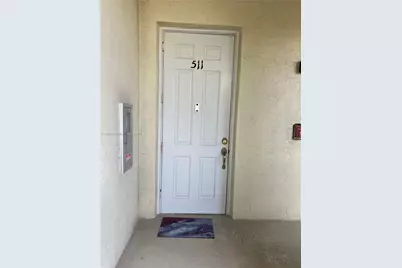 3500 Oaks Clubhouse Dr #511, Pompano Beach, FL 33069 - Photo 1