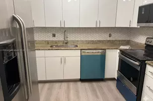 604 NW 13th St, Boca Raton, FL 33486 - Photo 1