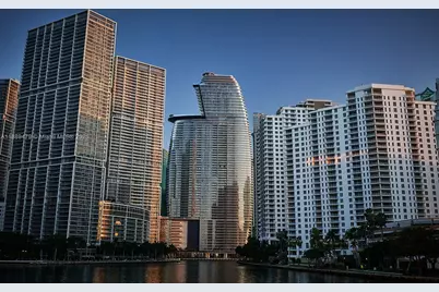 300 Biscayne Blvd Way #505C, Miami, FL 33131 - Photo 31