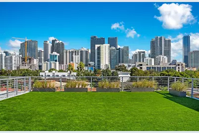 529 SW 11th St #203, Miami, FL 33129 - Photo 17