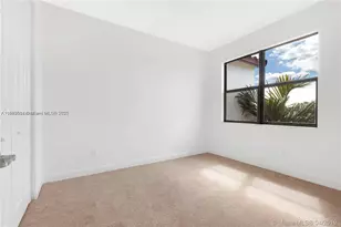 20901 NW 1st Dr, Pembroke Pines, FL 33029 - Photo 1