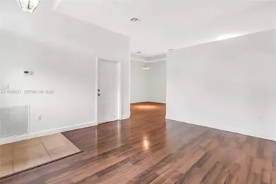 3591 NE 10th Dr, Homestead, FL 33033 - Photo 9