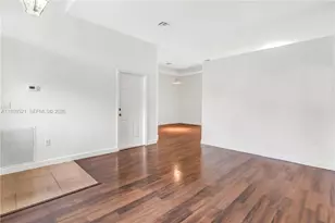 3591 NE 10th Dr, Homestead, FL 33033 - Photo 9