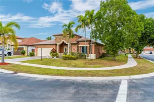 3591 NE 10th Dr, Homestead, FL 33033 - Photo 3