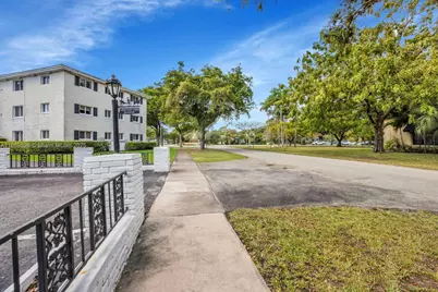 940 Sevilla Ave #108, Coral Gables, FL 33134 - Photo 21