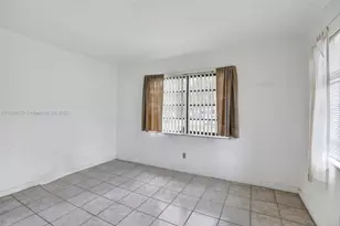 160 NW 34th St, Oakland Park, FL 33309 - Photo 21