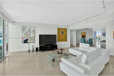 1000 S Pointe Dr #703, Miami Beach, FL 33139 - Photo 11