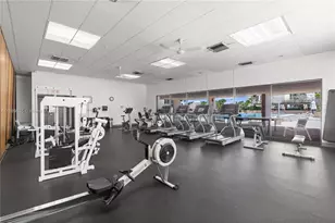 20301 W Country Club Dr, Aventura, FL 33180 - Photo 81