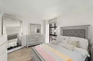 20301 W Country Club Dr, Aventura, FL 33180 - Photo 77