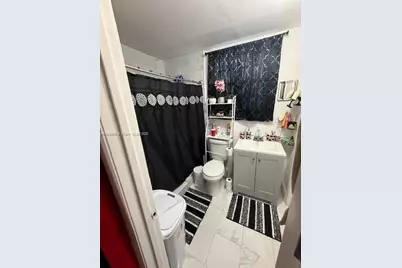 276 E 12th St, Hialeah, FL 33010 - Photo 5