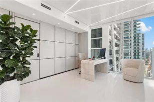 1040 Biscayne Blvd, Miami, FL 33132 - Photo 19