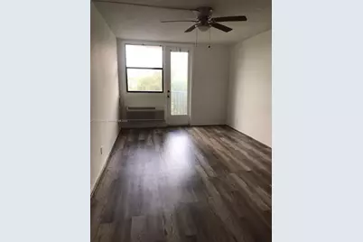 2701 Riverside Dr #515-B, Coral Springs, FL 33065 - Photo 9