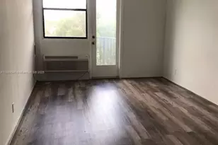 2701 Riverside Dr, Coral Springs, FL 33065 - Photo 9