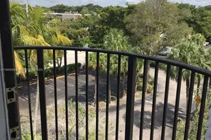 2701 Riverside Dr, Coral Springs, FL 33065 - Photo 11