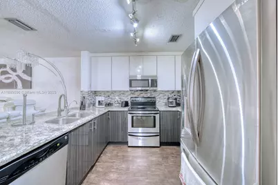 10000 SW 147th Ct, Miami, FL 33196 - Photo 5