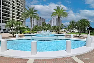 20281 E Country Club Dr, Aventura, FL 33180 - Photo 5