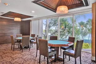 20281 E Country Club Dr, Aventura, FL 33180 - Photo 41