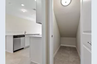 2108 N Appleton Cir N, Oakland Park, FL 33309 - Photo 35