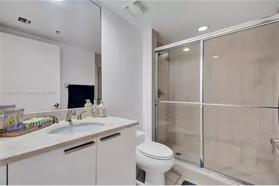 14951 Royal Oaks Ln #1704, North Miami, FL 33181 - Photo 15