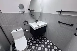 3001 S Ocean Dr, Hollywood, FL 33019 - Photo 35