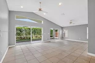 8895 Harrods Dr, Boca Raton, FL 33433 - Photo 9