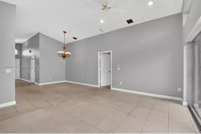 8895 Harrods Dr, Boca Raton, FL 33433 - Photo 11