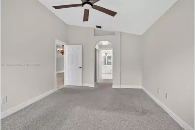 8895 Harrods Dr, Boca Raton, FL 33433 - Photo 23