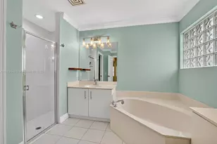 8895 Harrods Dr, Boca Raton, FL 33433 - Photo 27