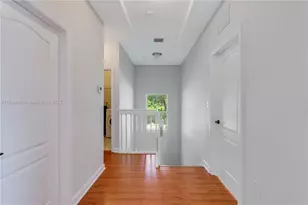 8450 NW 113th Passage, Doral, FL 33178 - Photo 27