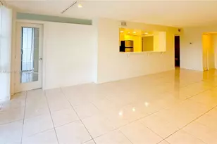 800 Parkview Dr, Hallandale Beach, FL 33009 - Photo 3