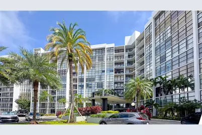 800 Parkview Dr #323, Hallandale Beach, FL 33009 - Photo 23