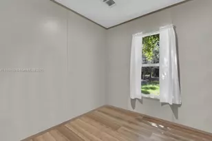 1079 Summerall Rd, Other City - In The State Of Florida, FL 33935 - Photo 15