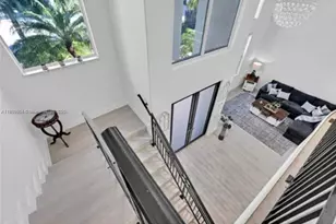 12071 SW 1st St, Miami, FL 33184 - Photo 11